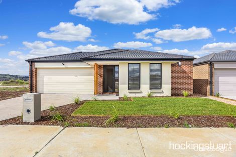 Property photo of 31 Newbridge Boulevard Wallan VIC 3756