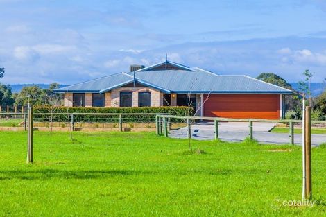 95 Country Dr, Oakford, WA 6121