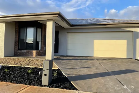 Property photo of 10 Juliete Street Strathtulloh VIC 3338
