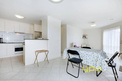 Property photo of 28 Elinda Place Reservoir VIC 3073