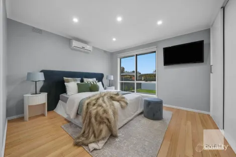 Property photo of 10 Garryowen Terrace Tullamarine VIC 3043