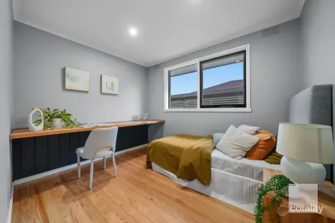 Property photo of 10 Garryowen Terrace Tullamarine VIC 3043