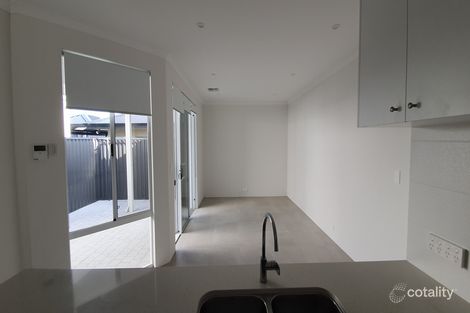 27b Seaflower Cres, Craigie, WA 6025