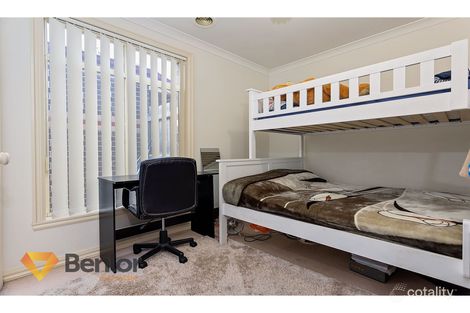Property photo of 1/72 Mossfiel Drive Hoppers Crossing VIC 3029
