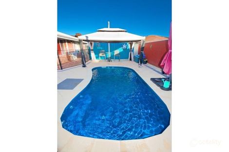 41 Simla Pl, Caversham, WA 6055