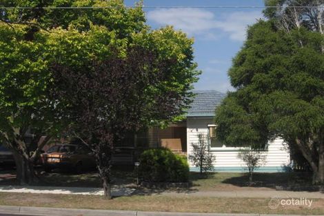 8 Oxford St, Hadfield, VIC 3046