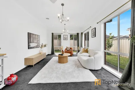 Property photo of 31 Hayston Boulevard Epping VIC 3076