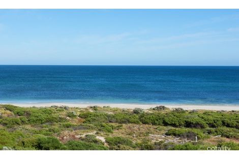 Property photo of 27 Ocean Blue Loop Peppermint Grove Beach WA 6271