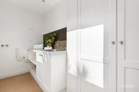 Property photo of 8 Thomas Street South Windsor VIC 3181