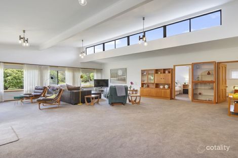 Property photo of 3 Third Parade Raymond Island VIC 3880