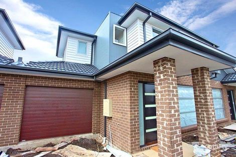 14b Phoenix St, Sunshine North, VIC 3020