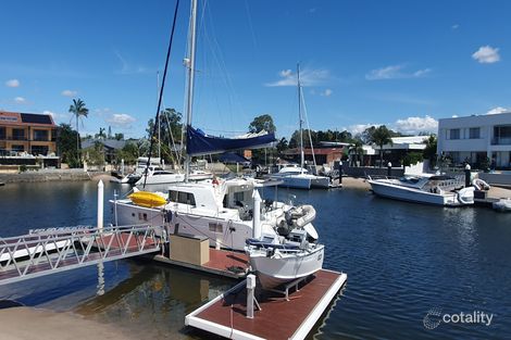 Property photo of 32 Daru Avenue Runaway Bay QLD 4216