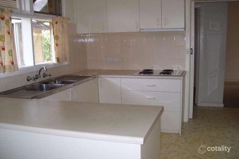 Property photo of 6 Nagara Court Mount Waverley VIC 3149