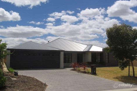 4 Lareema Gdns, Banksia Grove, WA 6031