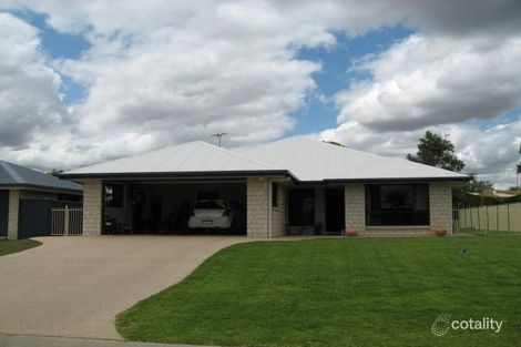 Property photo of 26 Dodd Drive Emerald QLD 4720