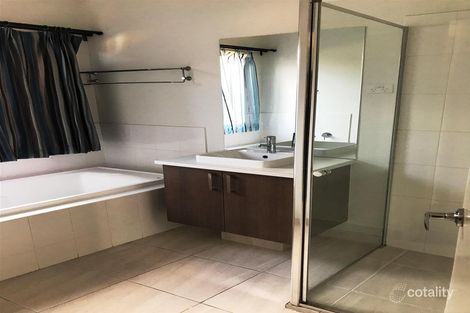 Property photo of 51 Hardwick Crescent Derrimut VIC 3026