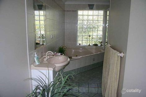 Property photo of 26 Windsor Road Wamberal NSW 2260