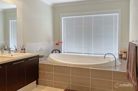 Property photo of 97 Maidenwell Road Ormeau QLD 4208