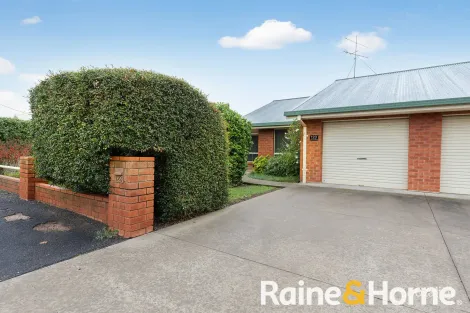 Property photo of 123 Cathundril Street Narromine NSW 2821