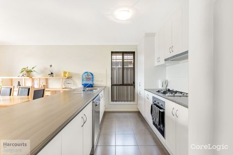 Property photo of 8 Central Boulevard Munno Para West SA 5115