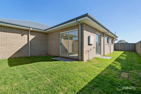2/20 Flourish Way, Bellbird, NSW 2325