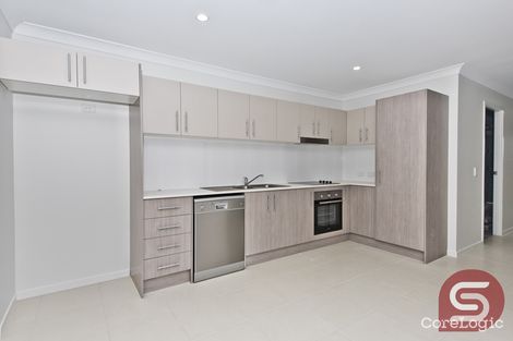 Property photo of 13 Essington Mews Leichhardt QLD 4305