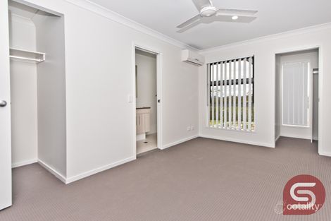 Property photo of 1/13 Essington Mews Leichhardt QLD 4305