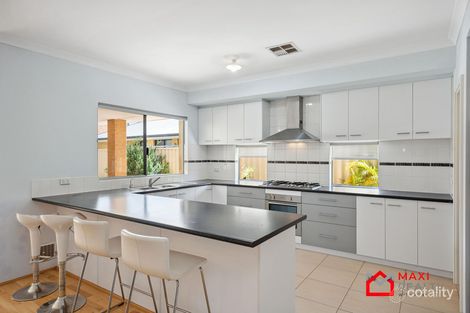 Property photo of 14 Whimbrel Way Harrisdale WA 6112