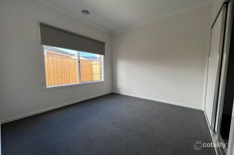 64 Quill Cct, Kalkallo, VIC 3064