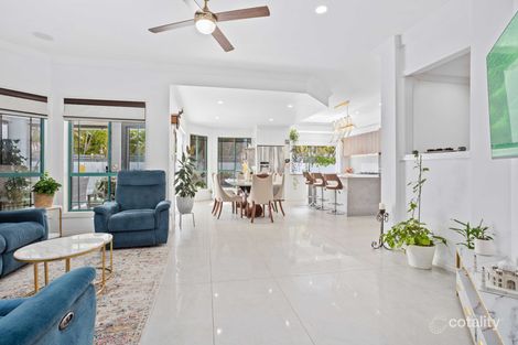 Property photo of 34 Clipper Boulevard Clear Island Waters QLD 4226