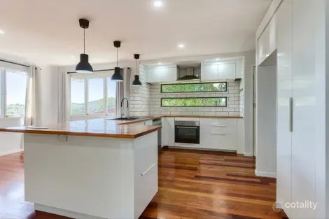 Property photo of 147 Patricks Road Ferny Hills QLD 4055
