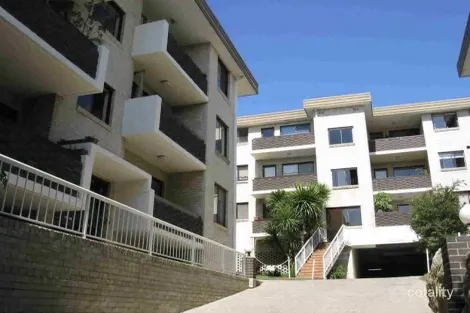 Property photo of 10/63 Pacific Parade Dee Why NSW 2099