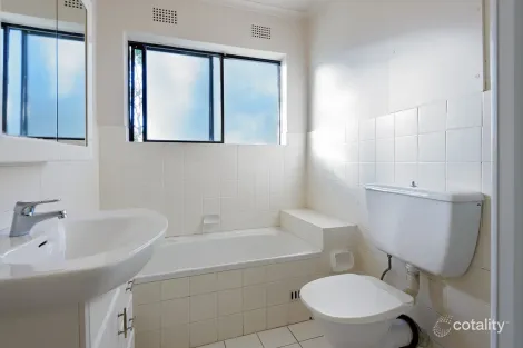 Property photo of 10/63 Pacific Parade Dee Why NSW 2099