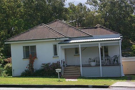 Property photo of 15 Dovedale Crescent Ashgrove QLD 4060