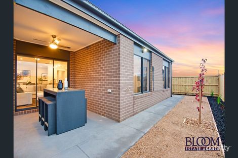 Property photo of 1 Ganesha Street Truganina VIC 3029