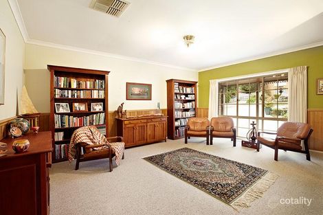 Property photo of 18 Hawkhurst Court Eltham VIC 3095