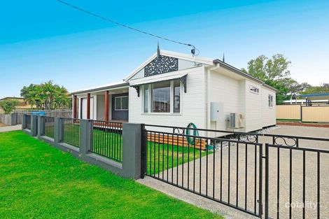 Property photo of 9 Renshaw Street Park Avenue QLD 4701
