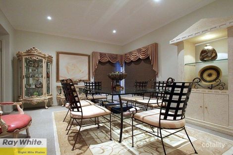 Property photo of 24 Coneybeer Place Eight Mile Plains QLD 4113