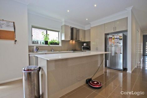 Property photo of 21 Dusseldorp Avenue Pakenham VIC 3810