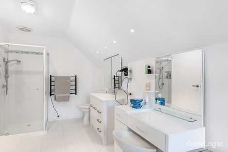 Property photo of 60 Matthew Flinders Avenue Endeavour Hills VIC 3802