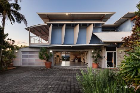 Property photo of 13 Yarrong Road Point Lookout QLD 4183