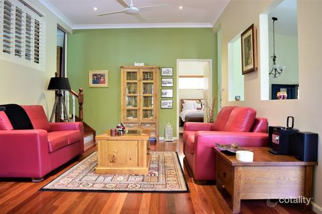 Property photo of 44 Roberts Parade Hawkesbury Heights NSW 2777