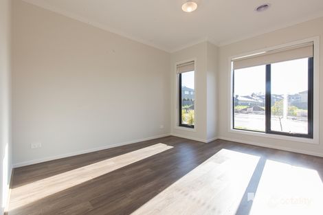 Property photo of 157 Soldiers Road Berwick VIC 3806