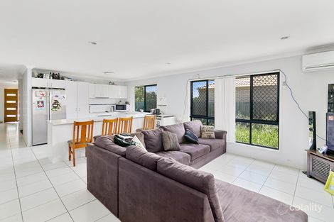 Property photo of 15 Neumann Place Leichhardt QLD 4305