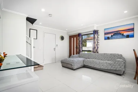 Property photo of 1/48 Graham Street Doonside NSW 2767