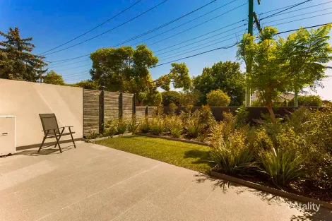 2/142 Booran Rd, Glen Huntly, VIC 3163