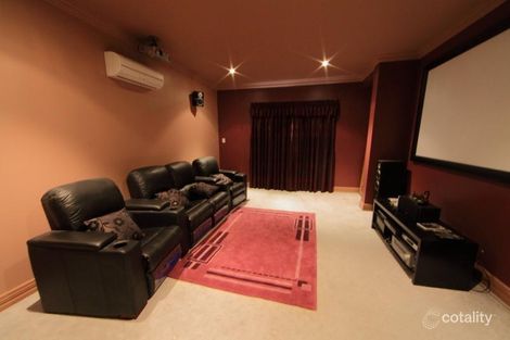 Property photo of 14 Tathra Place Noranda WA 6062