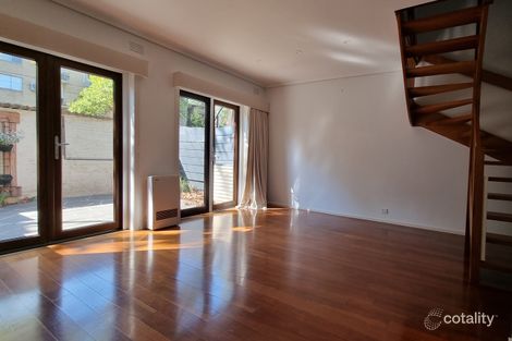 Property photo of 2/1 Plane Tree Way North Melbourne VIC 3051