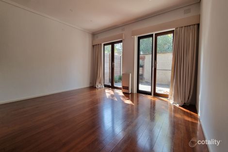 Property photo of 2/1 Plane Tree Way North Melbourne VIC 3051