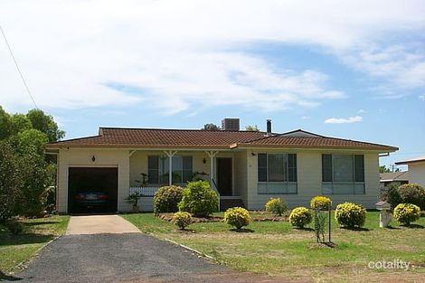 92 Pratten St, Dalby, QLD 4405